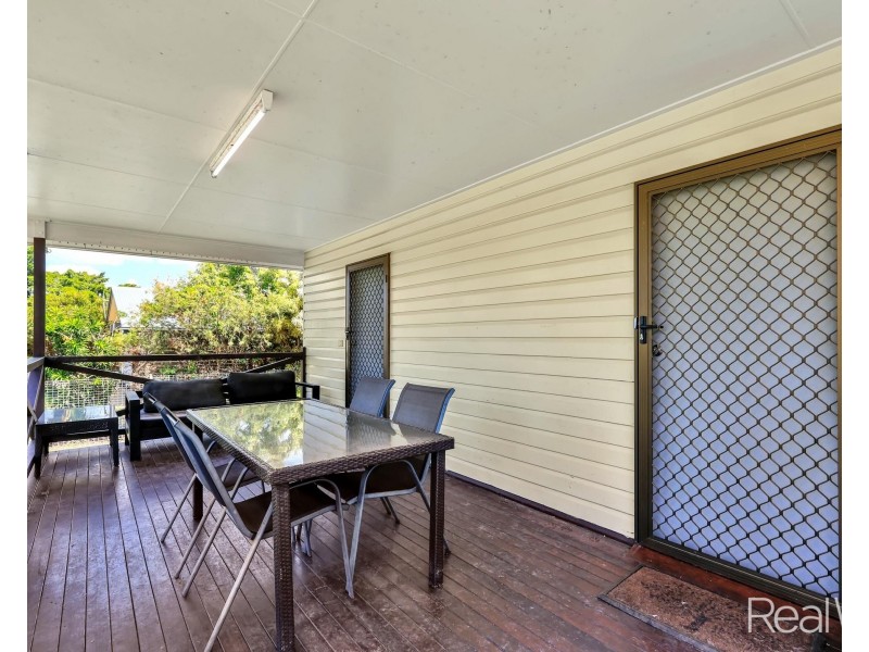 9 Page Street, Svensson Heights QLD 4670