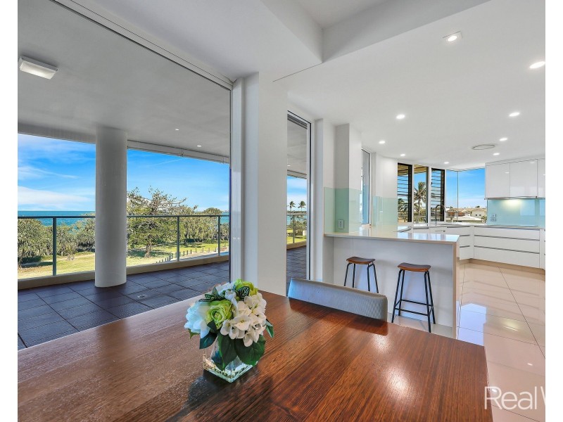 5/13 Esplande, Bargara QLD 4670