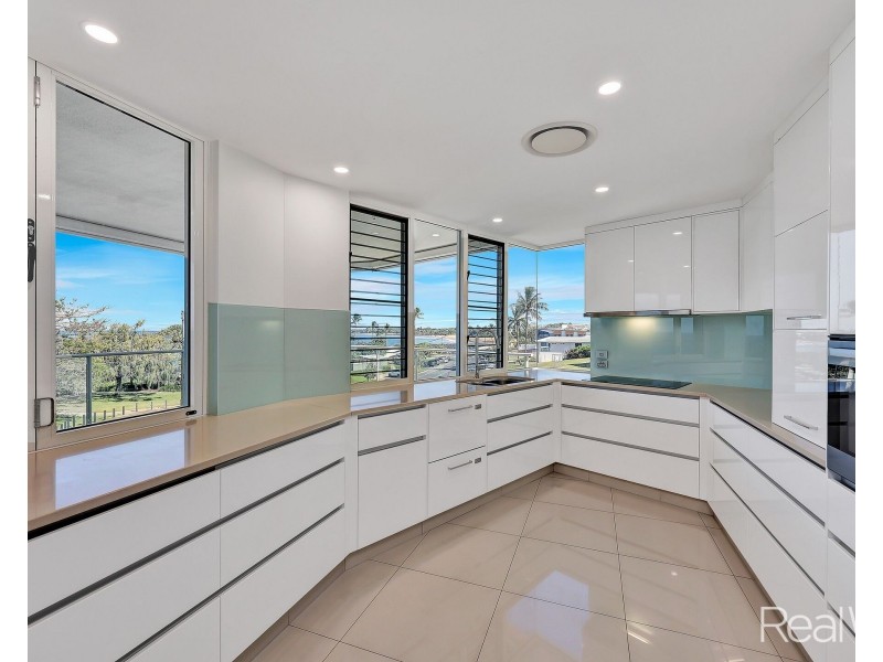 5/13 Esplande, Bargara QLD 4670