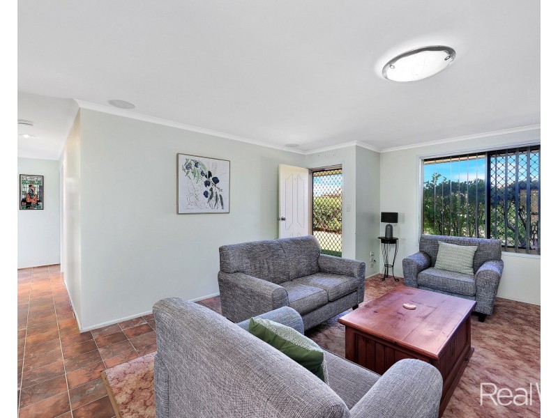 100 Dittmann Road, Avoca QLD 4670