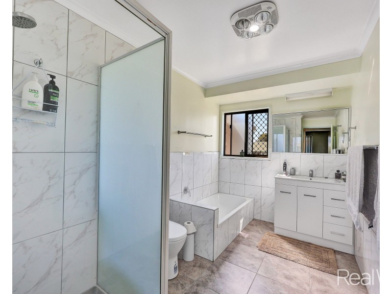 100 Dittmann Road, Avoca QLD 4670