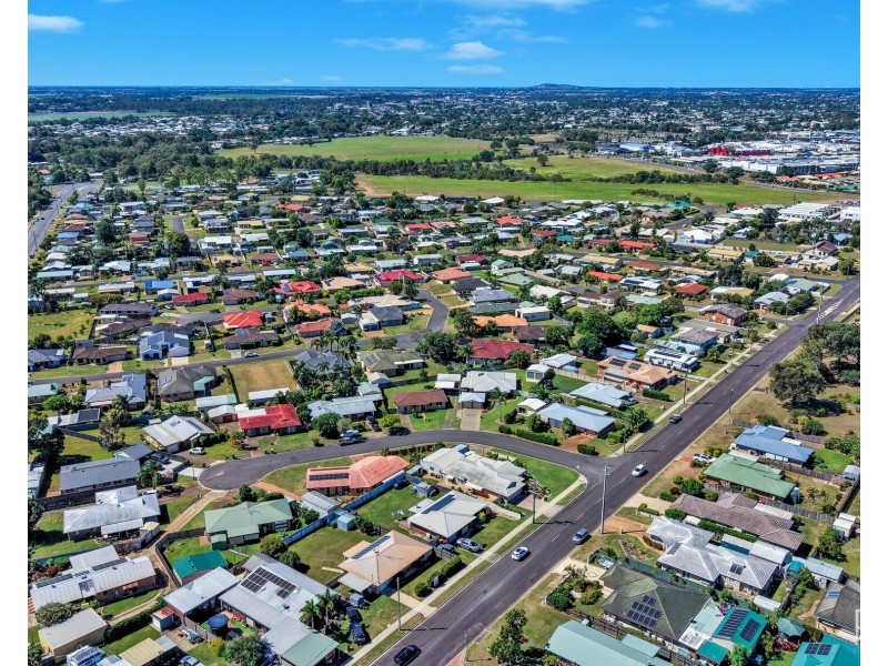 100 Dittmann Road, Avoca QLD 4670