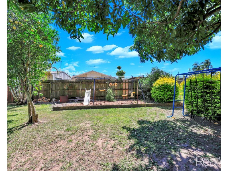 11 Greathead Road, Kepnock QLD 4670
