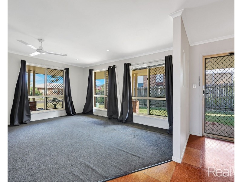 6 Carswell Street, Kepnock QLD 4670