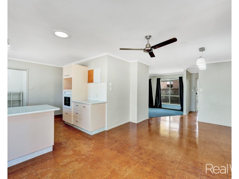 6 Carswell Street, Kepnock QLD 4670