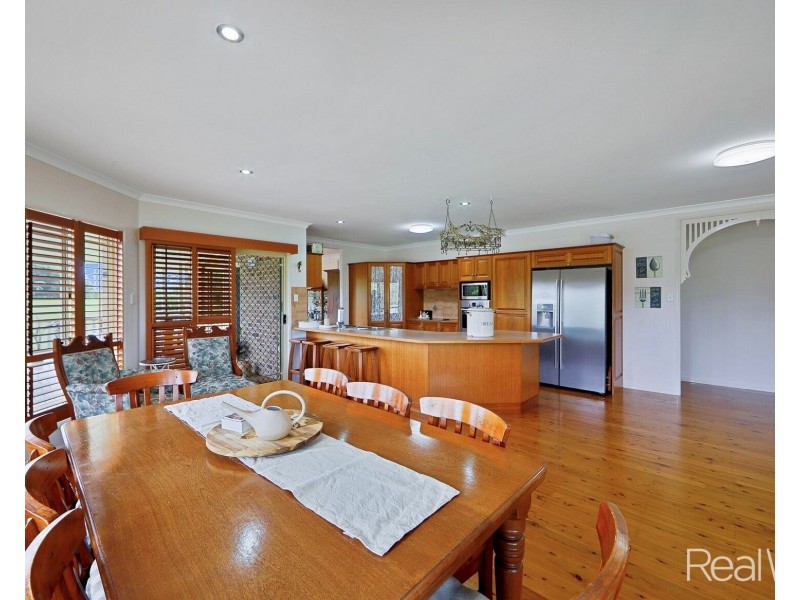 117 FE Walker Street, Kepnock QLD 4670