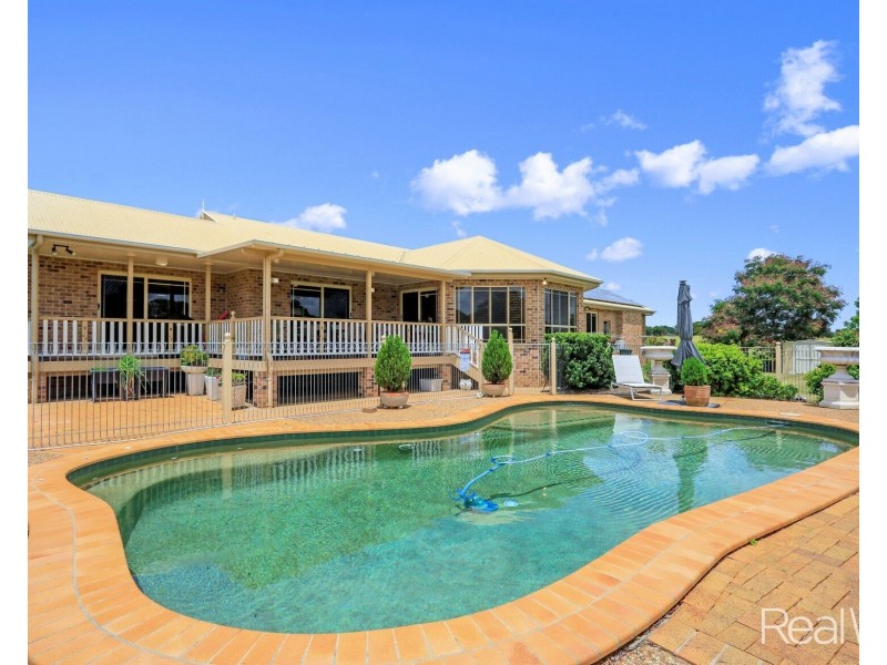 117 FE Walker Street, Kepnock QLD 4670