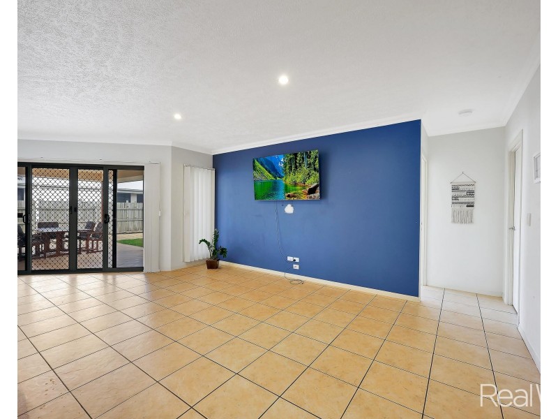 58 Chancellor Drive, Avenell Heights QLD 4670