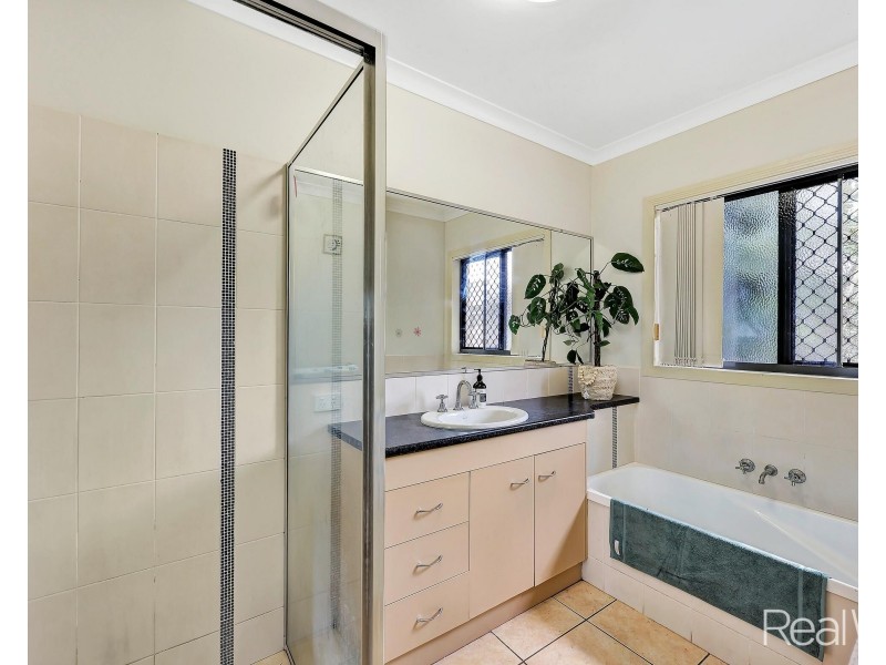 58 Chancellor Drive, Avenell Heights QLD 4670