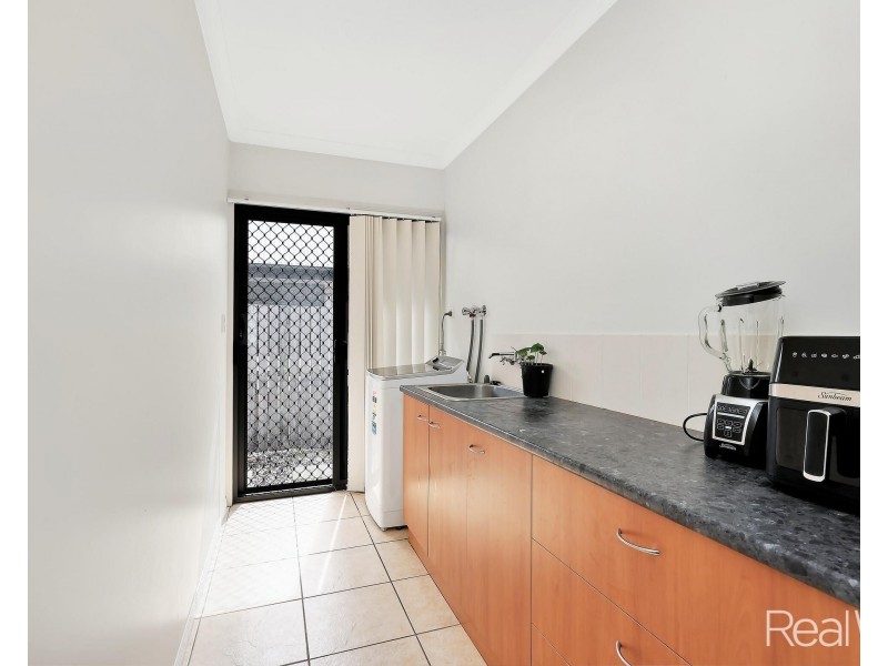 58 Chancellor Drive, Avenell Heights QLD 4670