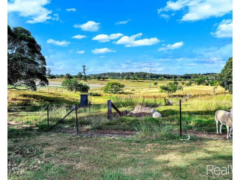 27 Baldwins Road, South Bingera QLD 4670