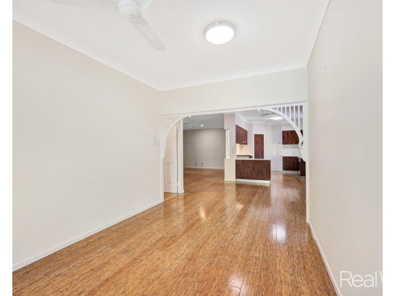 48 Currawong Road, Gooburrum QLD 4670