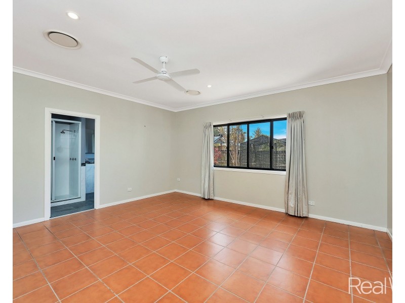 48 Currawong Road, Gooburrum QLD 4670