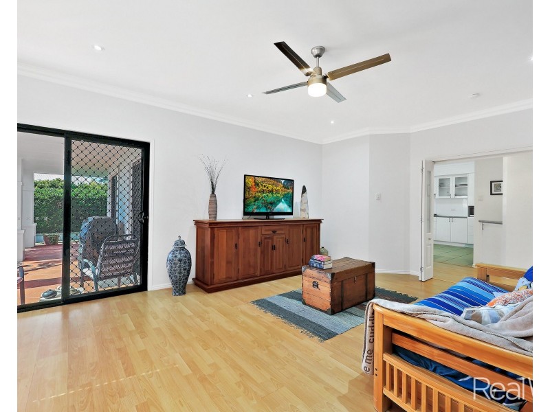 54 Garson Drive, Bargara QLD 4670