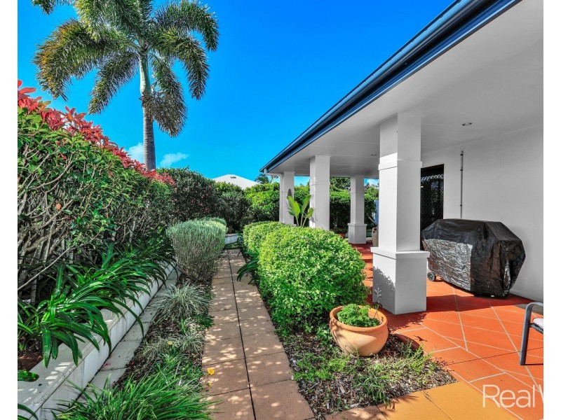 54 Garson Drive, Bargara QLD 4670
