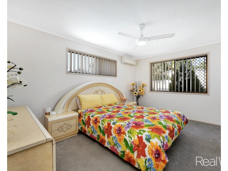 15 Jensen Street, Avenell Heights QLD 4670