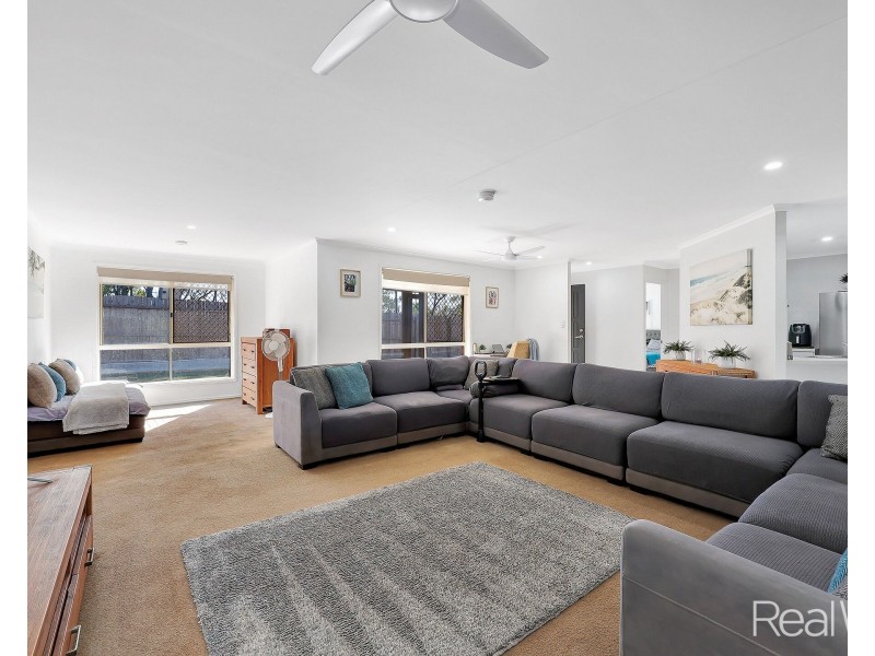 35 May Street, Gin Gin QLD 4671