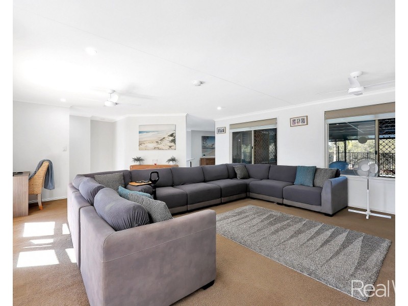35 May Street, Gin Gin QLD 4671