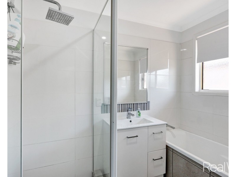 35 May Street, Gin Gin QLD 4671