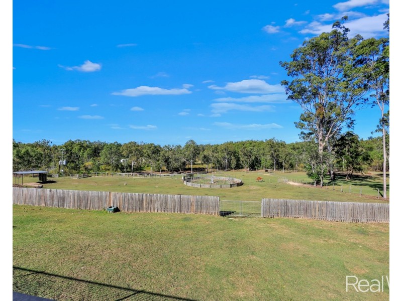 35 May Street, Gin Gin QLD 4671