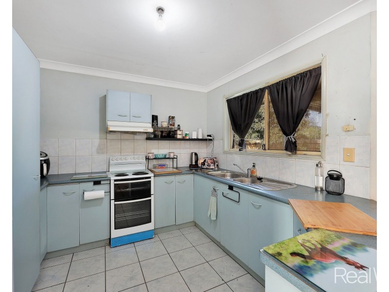 8 Pandanus Crescent, Innes Park QLD 4670