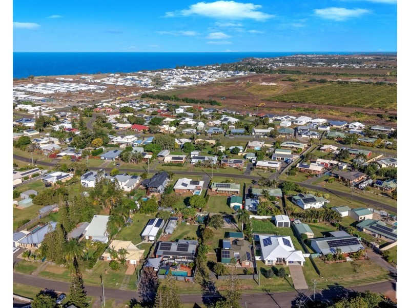 8 Pandanus Crescent, Innes Park QLD 4670