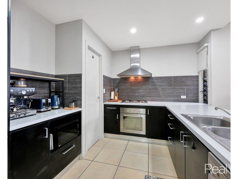 1/12 Water Street, Bundaberg South QLD 4670