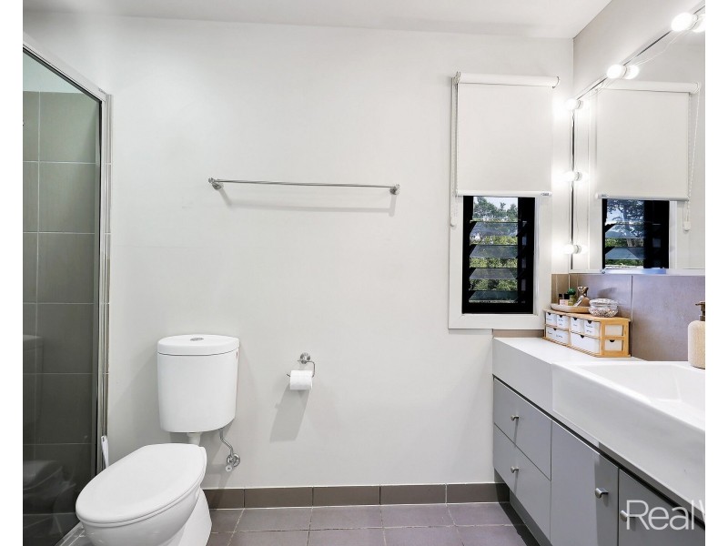1/12 Water Street, Bundaberg South QLD 4670