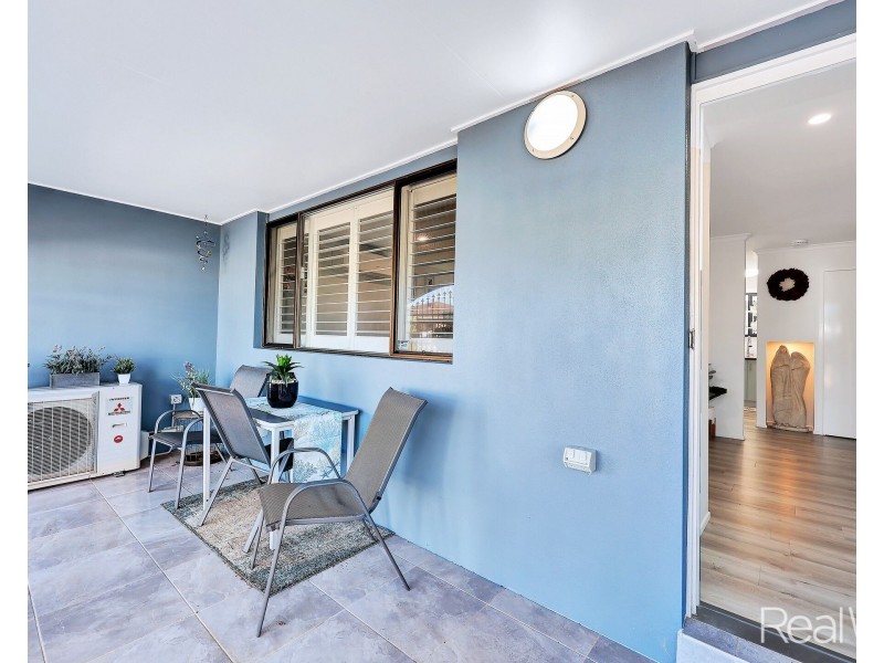 6 Gray Avenue, Bundaberg South QLD 4670
