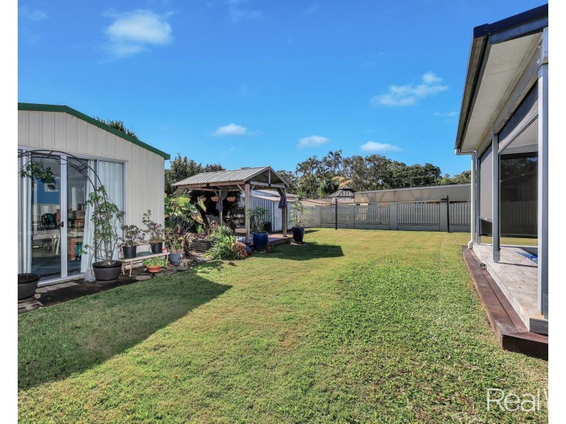 6 Gray Avenue, Bundaberg South QLD 4670