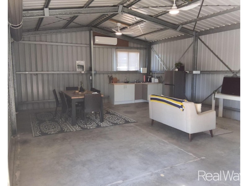 29 Blackall Street, Avondale QLD 4670