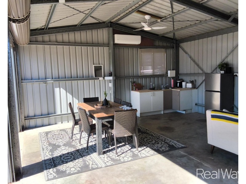29 Blackall Street, Avondale QLD 4670
