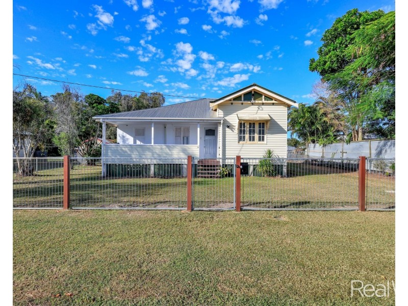 8 Beatrice Street, Walkervale QLD 4670