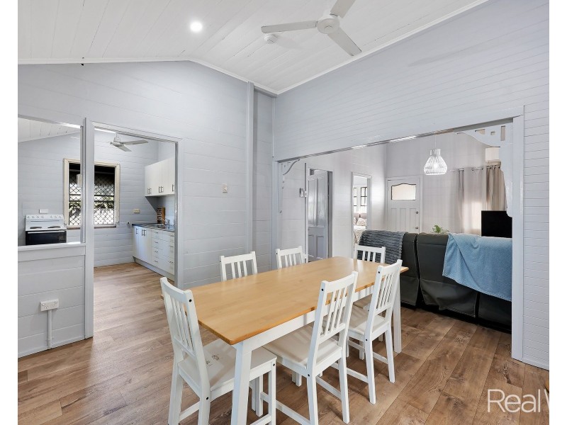 8 Beatrice Street, Walkervale QLD 4670