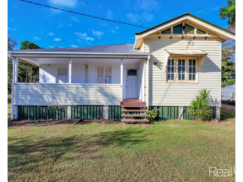 8 Beatrice Street, Walkervale QLD 4670