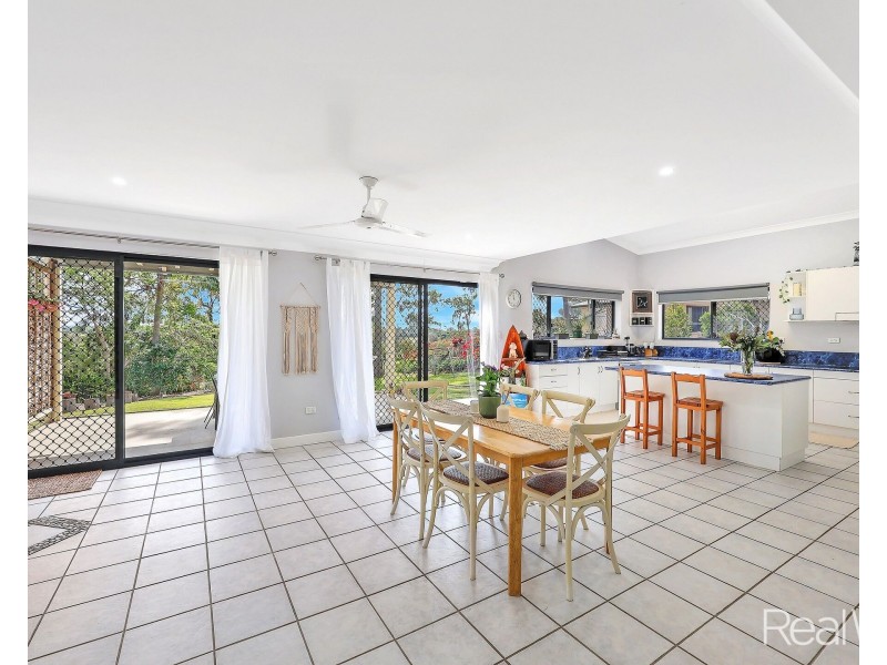 3 Louise Court, Branyan QLD 4670