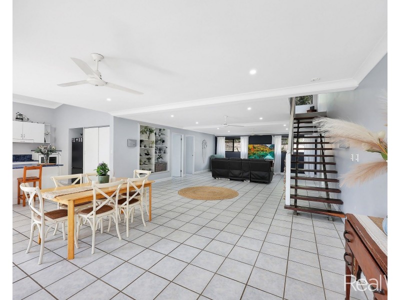 3 Louise Court, Branyan QLD 4670