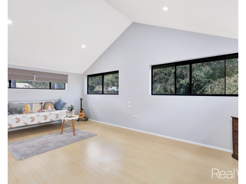 3 Louise Court, Branyan QLD 4670