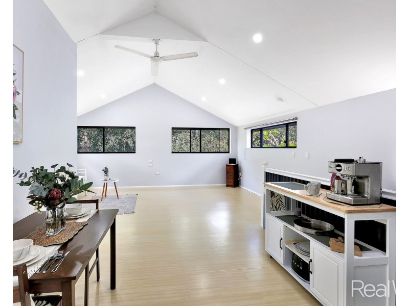 3 Louise Court, Branyan QLD 4670