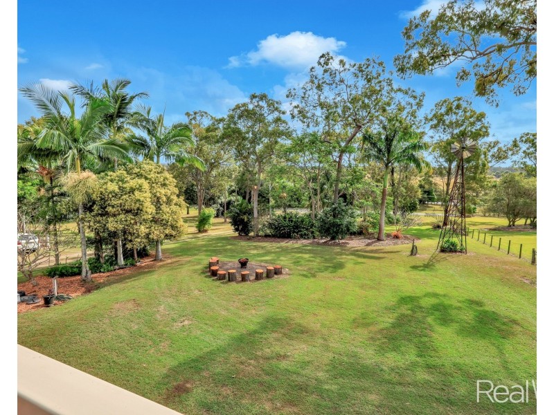 3 Louise Court, Branyan QLD 4670