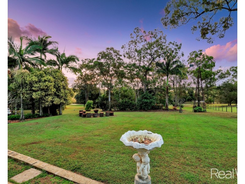 3 Louise Court, Branyan QLD 4670