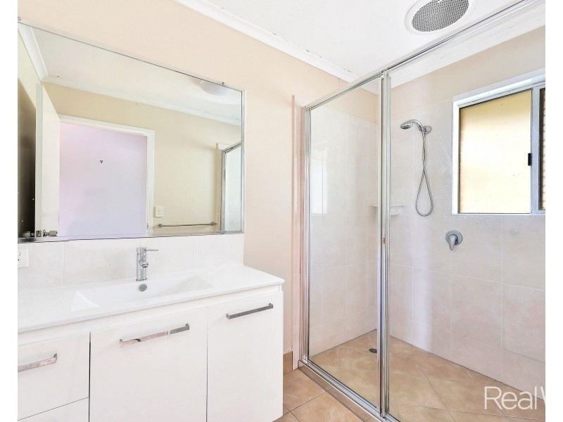 13 Schoch Street, Avenell Heights QLD 4670