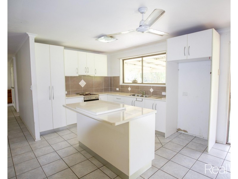 23 Bush Road, Branyan QLD 4670