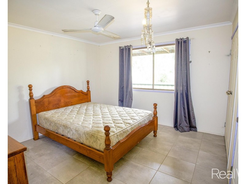 23 Bush Road, Branyan QLD 4670