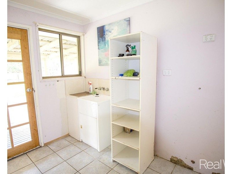 23 Bush Road, Branyan QLD 4670