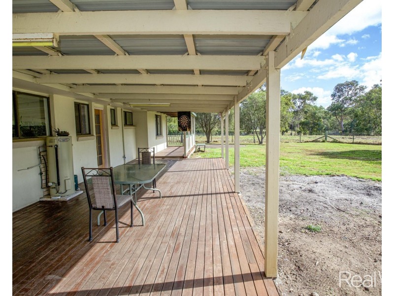 23 Bush Road, Branyan QLD 4670