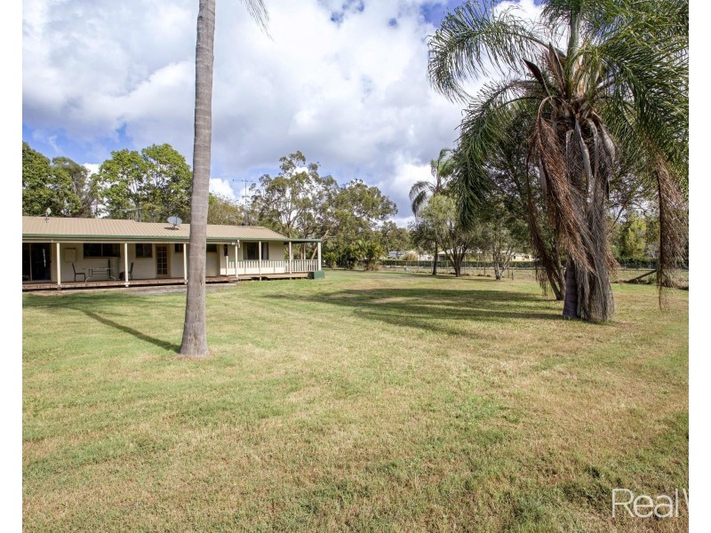 23 Bush Road, Branyan QLD 4670