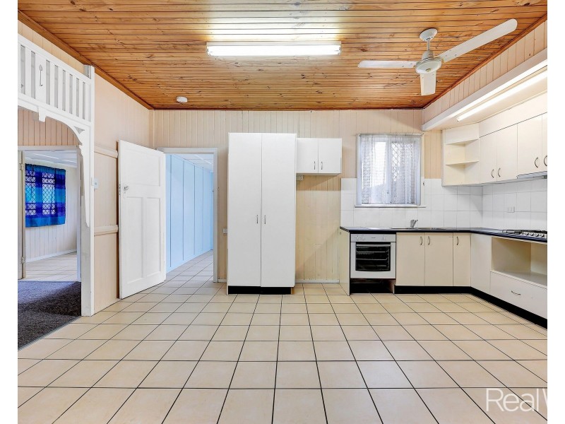 110 Electra Street, Bundaberg West QLD 4670