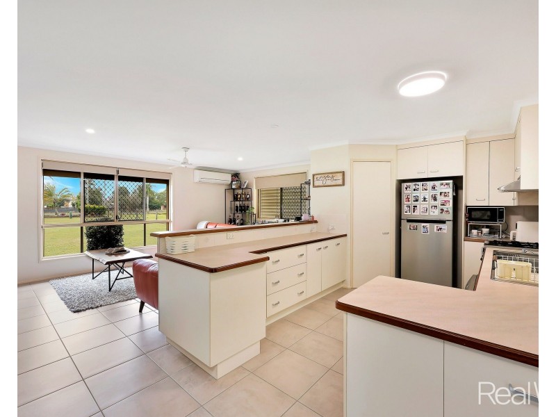 12 Park Royal Drive, Branyan QLD 4670