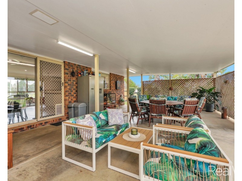 12 Park Royal Drive, Branyan QLD 4670